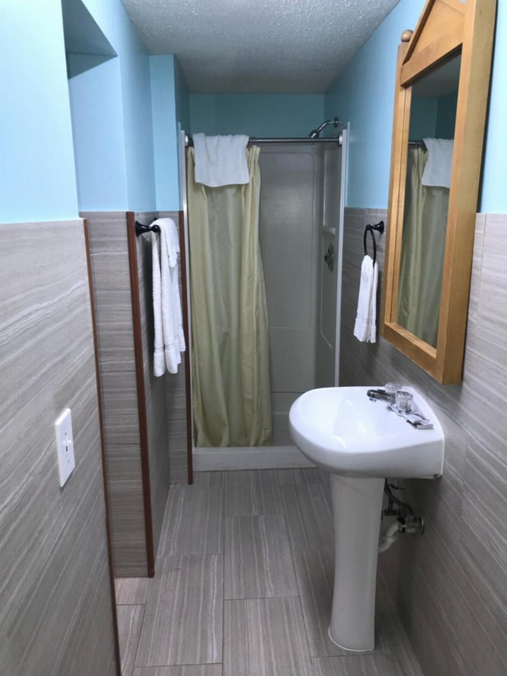 AmeriVu Inn and Suites Wolcott Waterbury Image 23