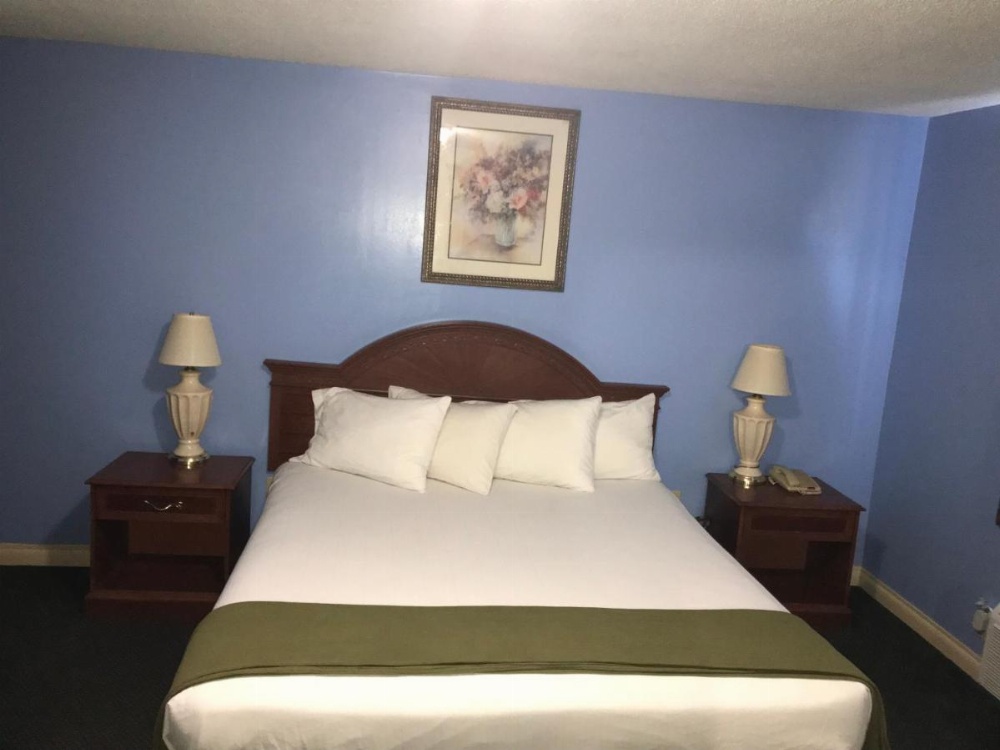 AmeriVu Inn and Suites Wolcott Waterbury Image 30